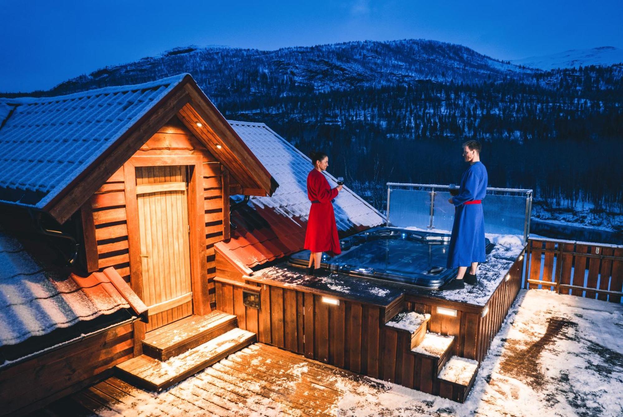 Reisa Lodge Storslett Bagian luar foto