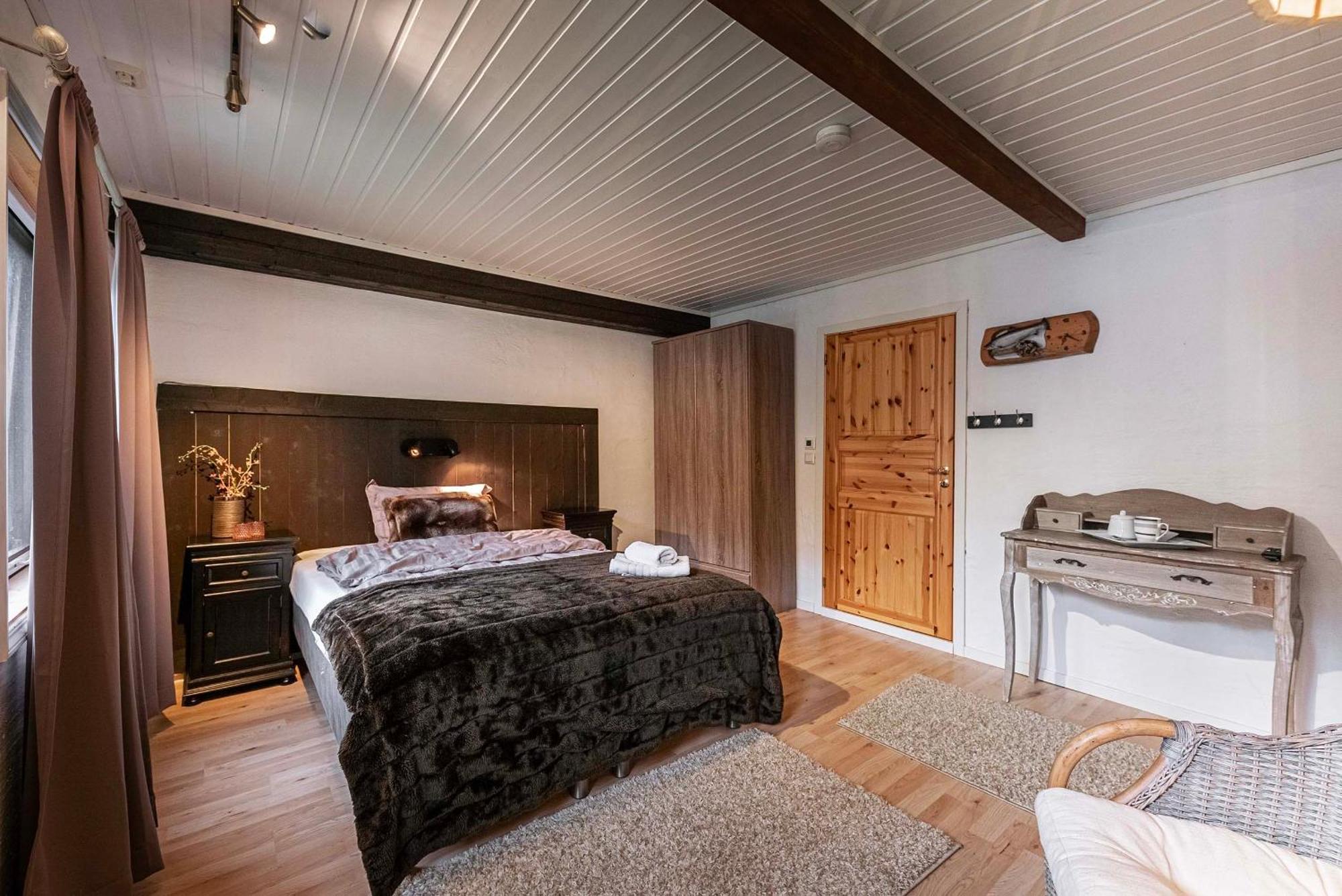 Reisa Lodge Storslett Bagian luar foto