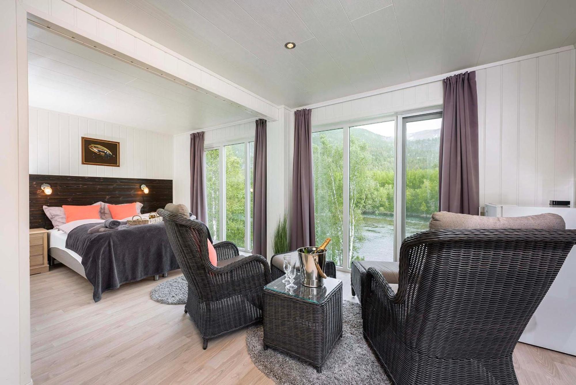 Reisa Lodge Storslett Bagian luar foto
