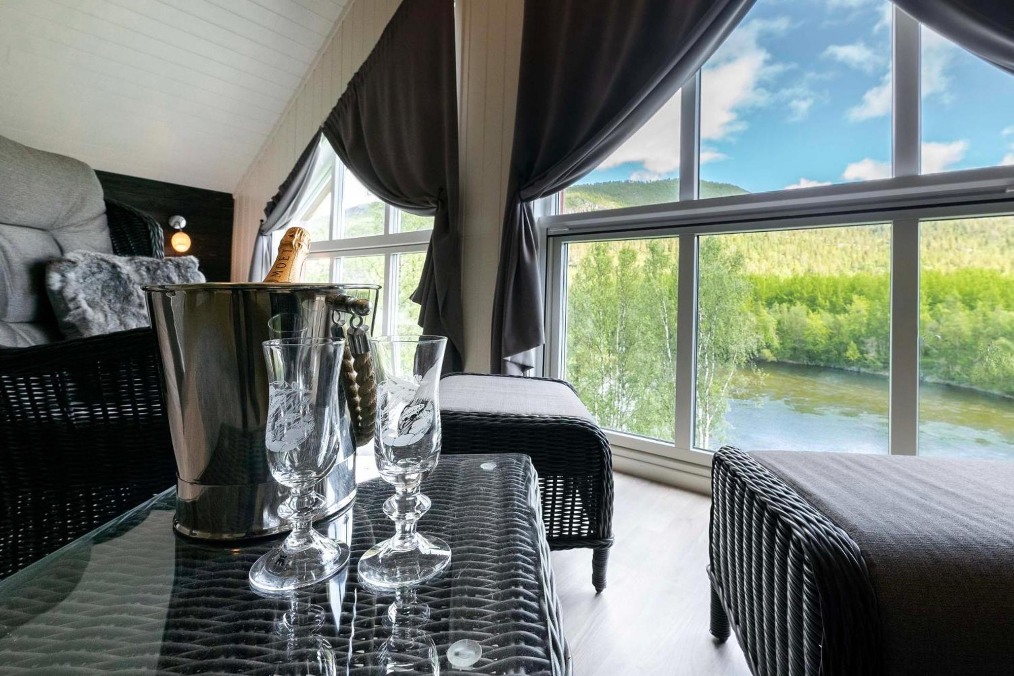 Reisa Lodge Storslett Ruang foto